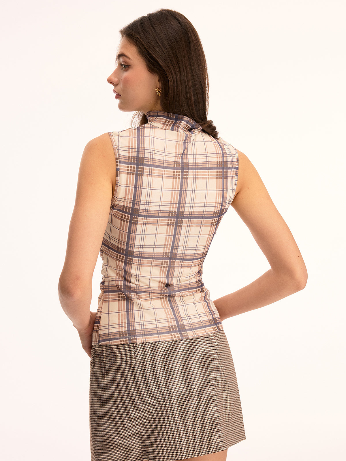 Plaid Mock Neck Sleeveless Ruched Top